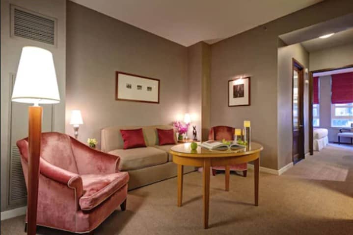 Room 23 of 44