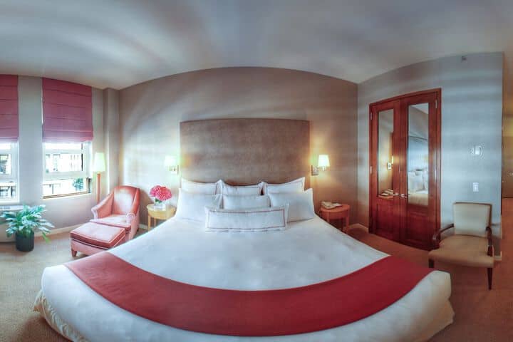 Room 6 of 44