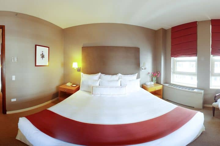 Room 4 of 44